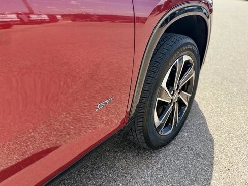 New 2026 Buick Enclave Sport Touring image 12