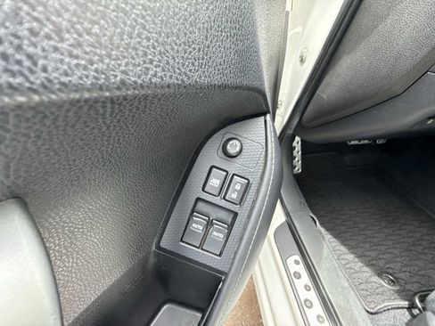 Used 2017 Toyota 86 RWD image 14