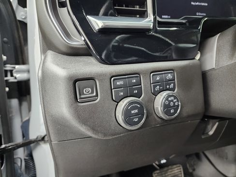 Used 2024 Chevrolet Silverado 2500 LT w/ All Star Edition image 49