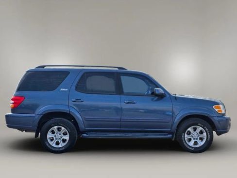 Used 2003 Toyota Sequoia SR5 image 4
