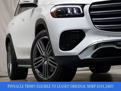 Certified 2026 Mercedes-Benz GLS 450 4MATIC image 4