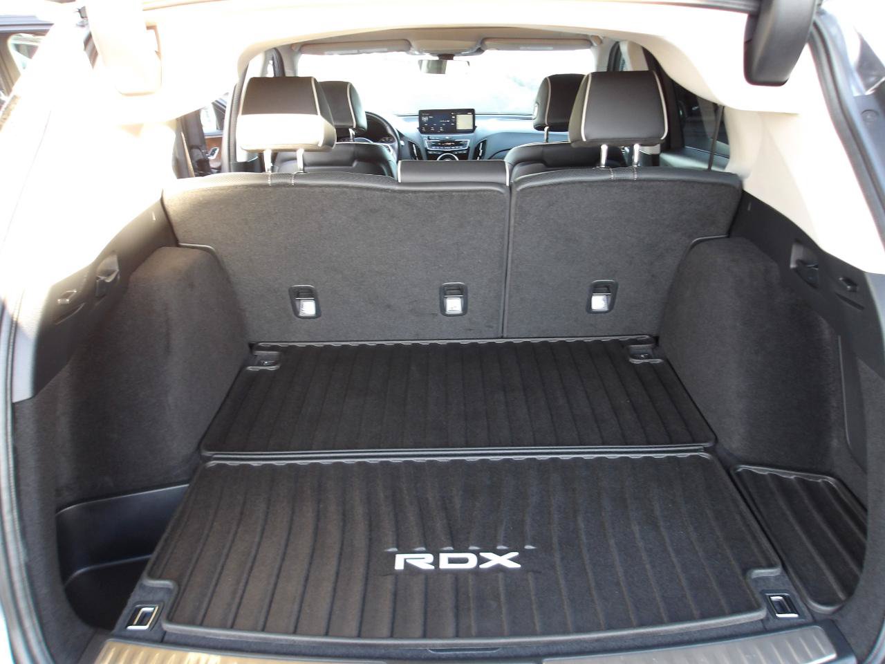 Used 2020 Acura RDX w/ Advance Package AWD/4WD image 11