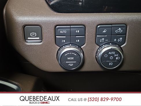 Used 2024 GMC Sierra 1500 SLT w/ SLT Premium Plus Package AWD/4WD image 26