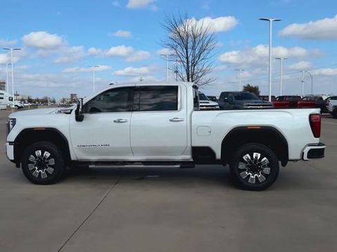 Used 2024 GMC Sierra 2500 Denali w/ Denali Reserve Package image 6