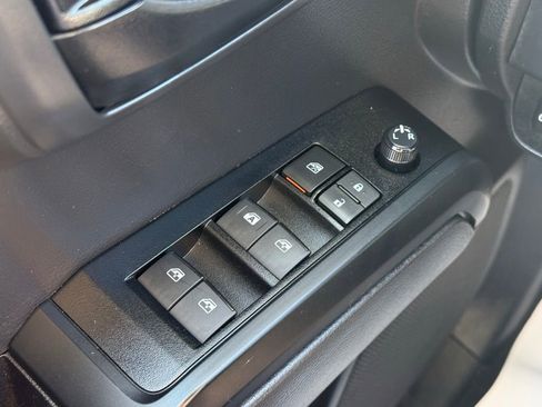 Certified 2023 Toyota Tacoma SR image 29