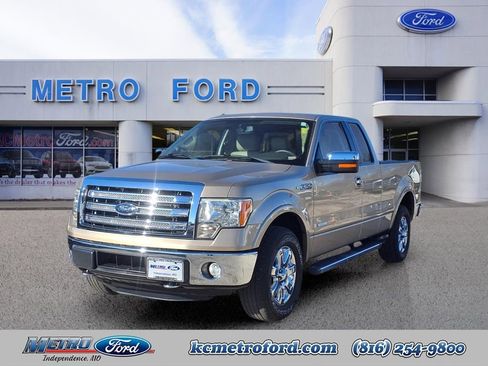 Used 2014 Ford F150 Lariat w/ Lariat Chrome Package image 8