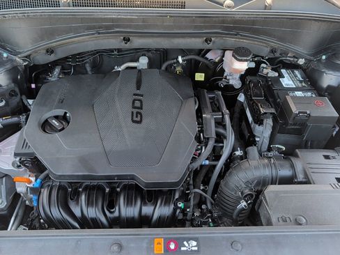 Used 2023 Hyundai Santa Fe SEL FWD image 12