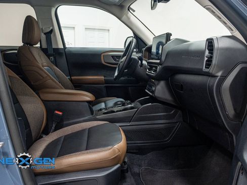 Used 2025 Ford Bronco Sport Outer Banks w/ Outer Banks Tech Package+ image 36