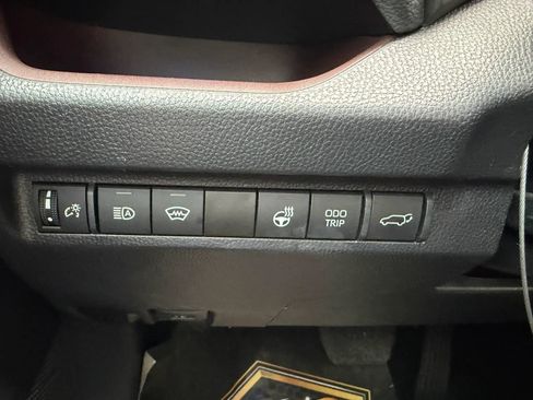 Used 2024 Toyota RAV4 Limited w/ Weather Package AWD/4WD image 17