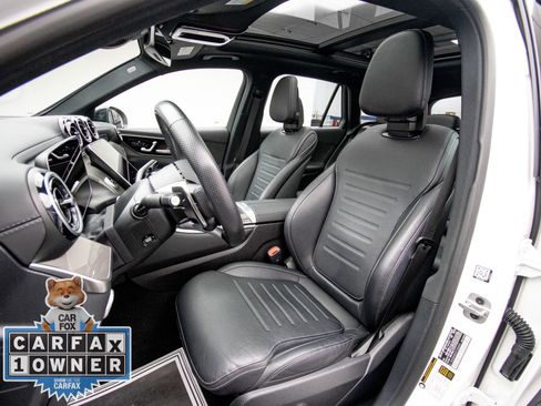 Used 2025 Mercedes-Benz GLC 43 AMG 4MATIC image 13