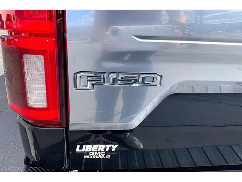 Used 2018 Ford F150 Platinum w/ Equipment Group 701A Luxury image 22