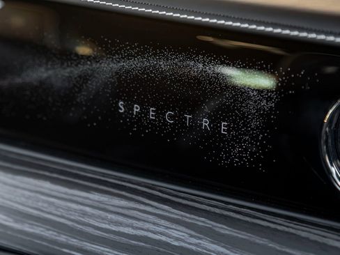 Certified 2024 Rolls-Royce Spectre Base w/ Spectre Launch Package image 31