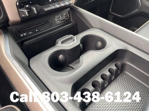 Used 2019 RAM 1500 Laramie image 28