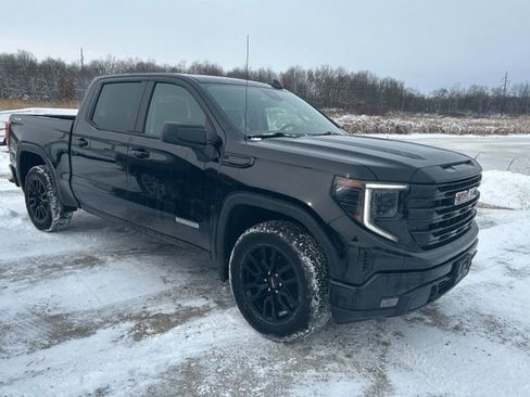 Used 2023 GMC Sierra 1500 Elevation image 4