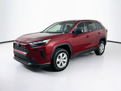 Used 2025 Toyota RAV4 LE FWD image 3
