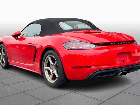 Used 2022 Porsche 718 Boxster image 11