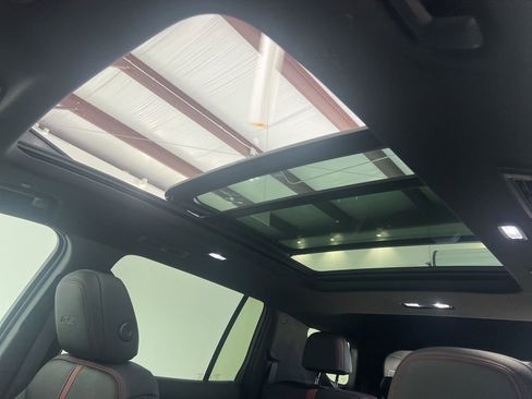 Used 2026 Chevrolet Traverse RS w/ LPO, Floor Liner Package image 18