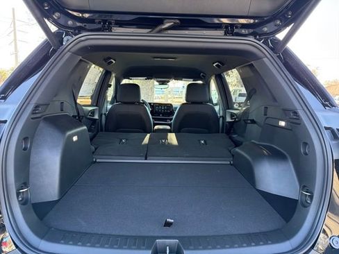 New 2026 Chevrolet Equinox RS w/ Convenience Package III image 11