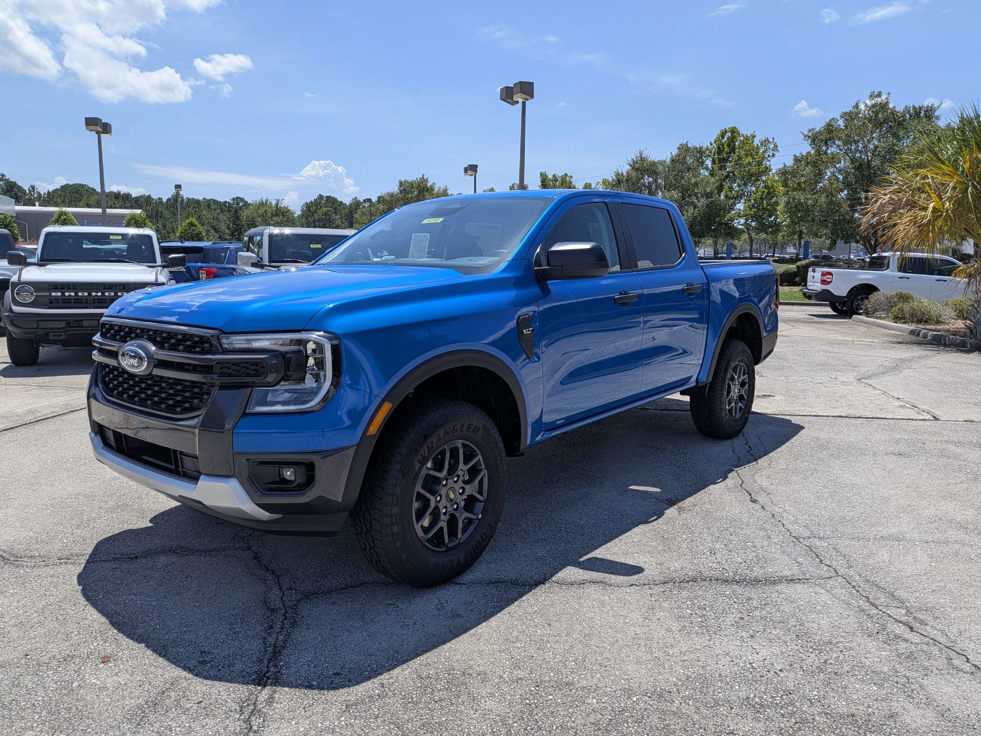 New 2026 Ford Ranger XLT w/ Equipment Group 301A High RWD image 8