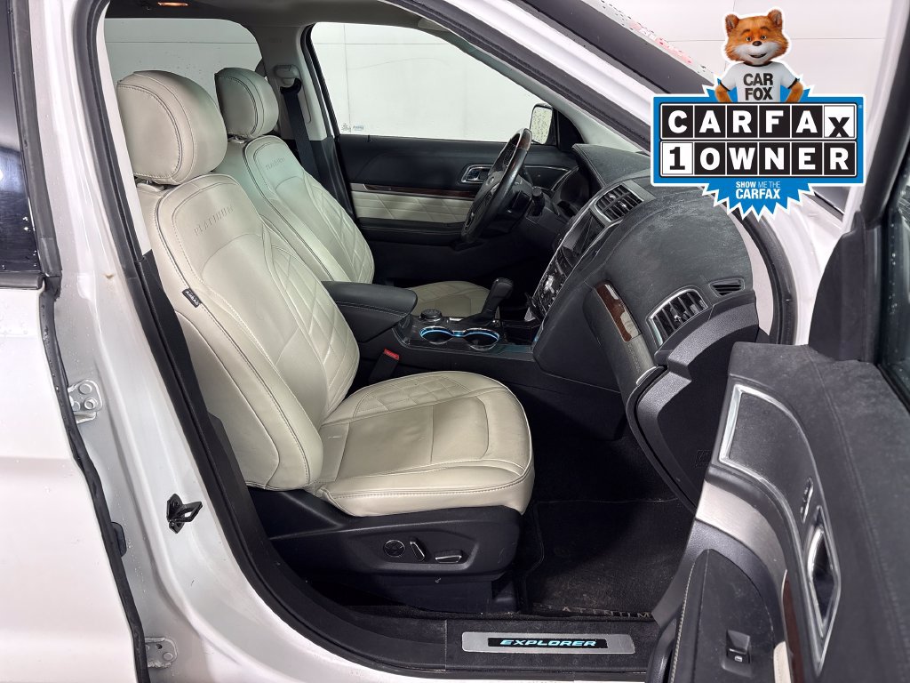Used 2017 Ford Explorer Platinum AWD/4WD image 6