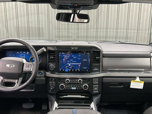 Used 2025 Ford F250 Platinum w/ FX4 Off-Road Package image 38