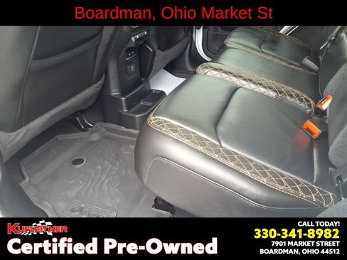 Used 2023 Jeep Wrangler Unlimited Sahara AWD/4WD image 12