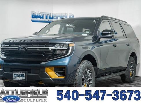 New 2026 Ford Expedition Tremor image 3