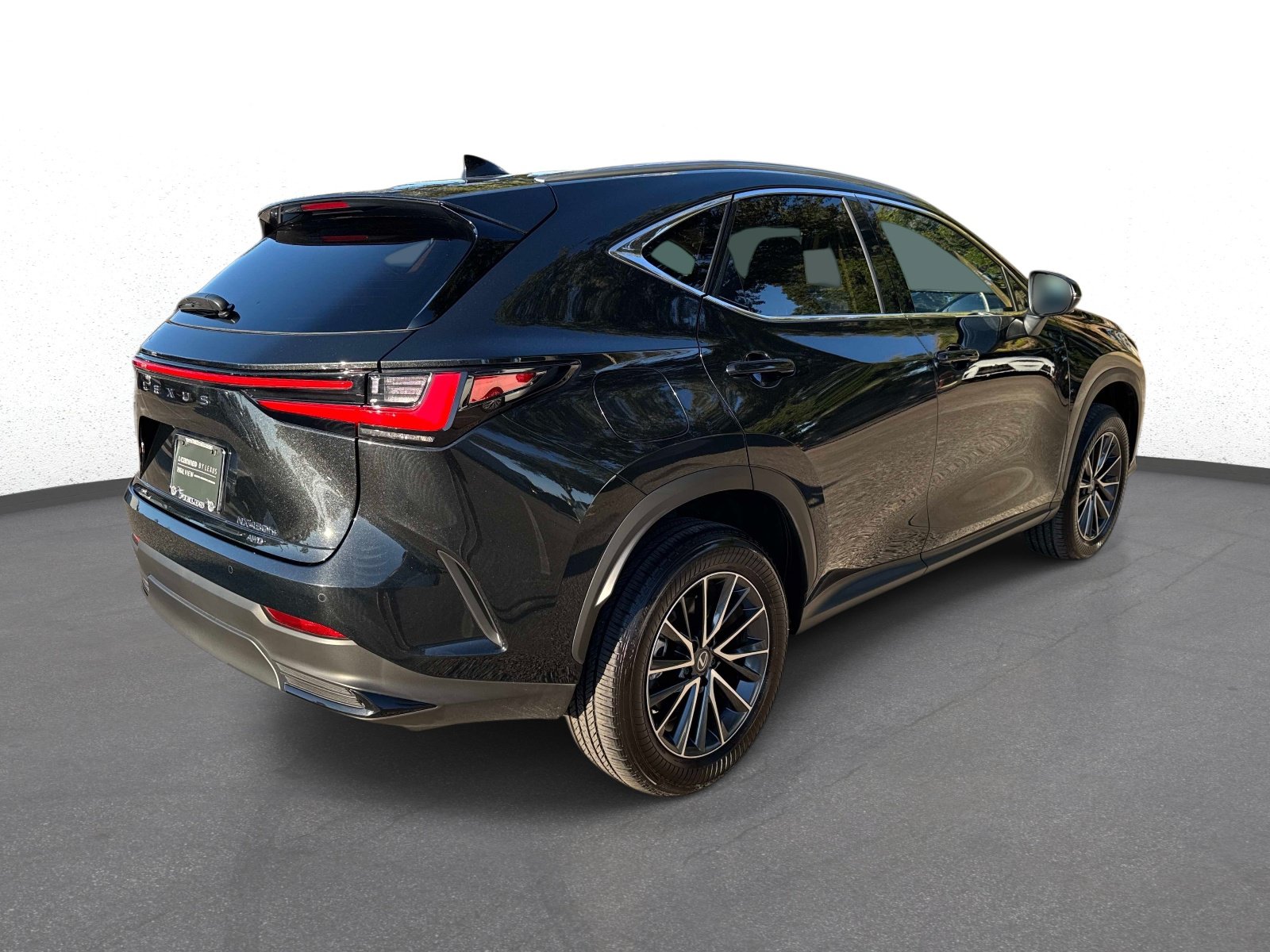 Used 2026 Lexus NX 450h+ AWD w/ Accessory Package (K3) image 3