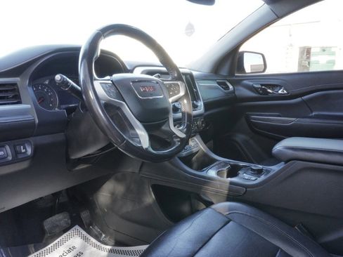 Used 2020 GMC Acadia SLT image 11