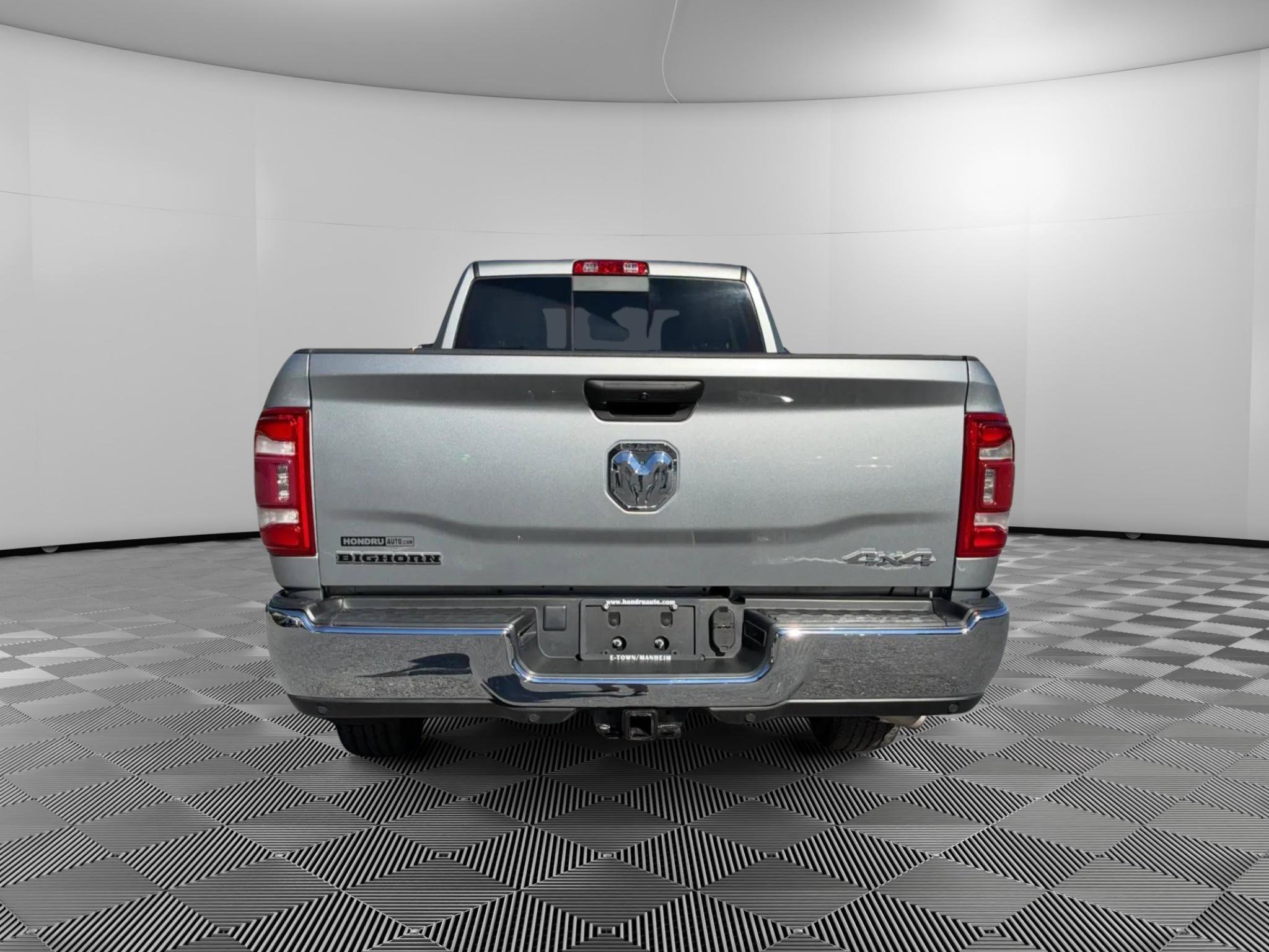 Used 2022 RAM 2500 Big Horn w/ Level C Equiment Group AWD/4WD image 8