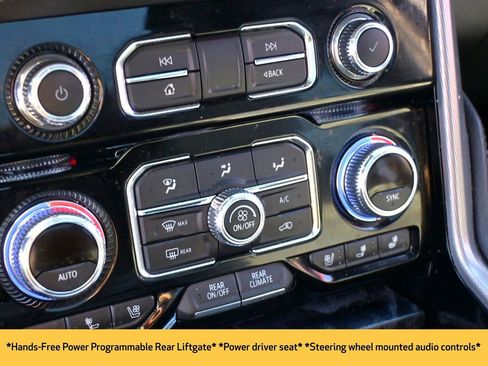 Certified 2022 GMC Yukon Denali image 9