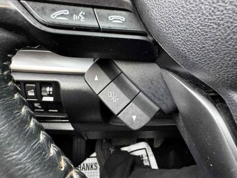 Used 2020 Subaru Forester Premium AWD/4WD image 26