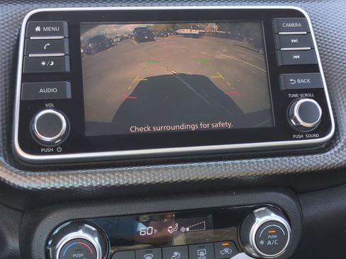 Used 2020 Nissan Kicks SV image 26