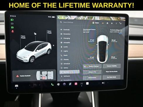 Used 2021 Tesla Model Y Long Range AWD/4WD image 31
