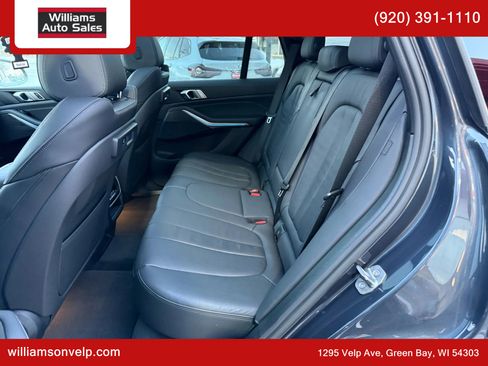 Used 2022 BMW X5 xDrive45e w/ Parking Assistance Package image 13