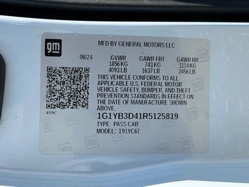 Certified 2024 Chevrolet Corvette Stingray Preferred Conv w/ Stealth Interior Trim Package RWD image 28