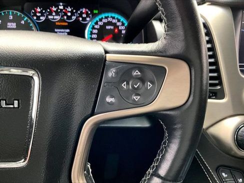 Used 2019 GMC Yukon Denali w/ Enhanced Security Package AWD/4WD image 21