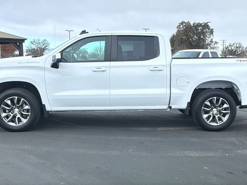 Used 2022 Chevrolet Silverado 1500 LT w/ All Star Edition Plus image 6