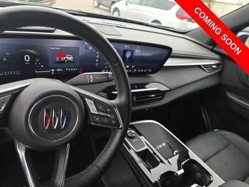 Used 2025 Buick Enclave Sport Touring image 9