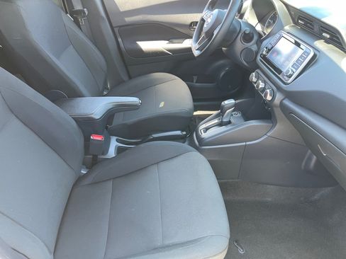 Used 2025 Nissan Kicks Play S FWD image 19