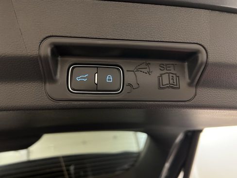 New 2025 Ford Explorer ST-Line image 36