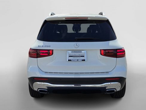 New 2026 Mercedes-Benz GLB 250 image 4