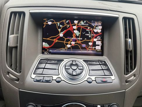 Used 2012 INFINITI G37 Journey w/ Premium Pkg RWD image 17