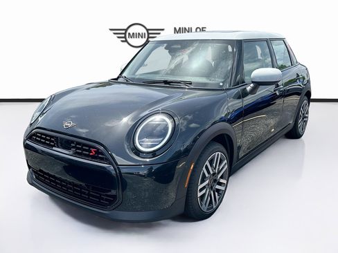 New 2026 MINI Cooper S FWD image 3