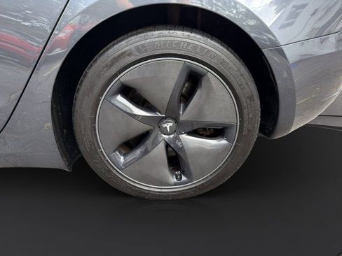 Used 2019 Tesla Model 3 Long Range image 22