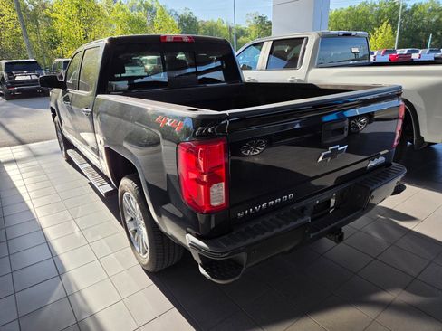 Used 2018 Chevrolet Silverado 1500 High Country image 8