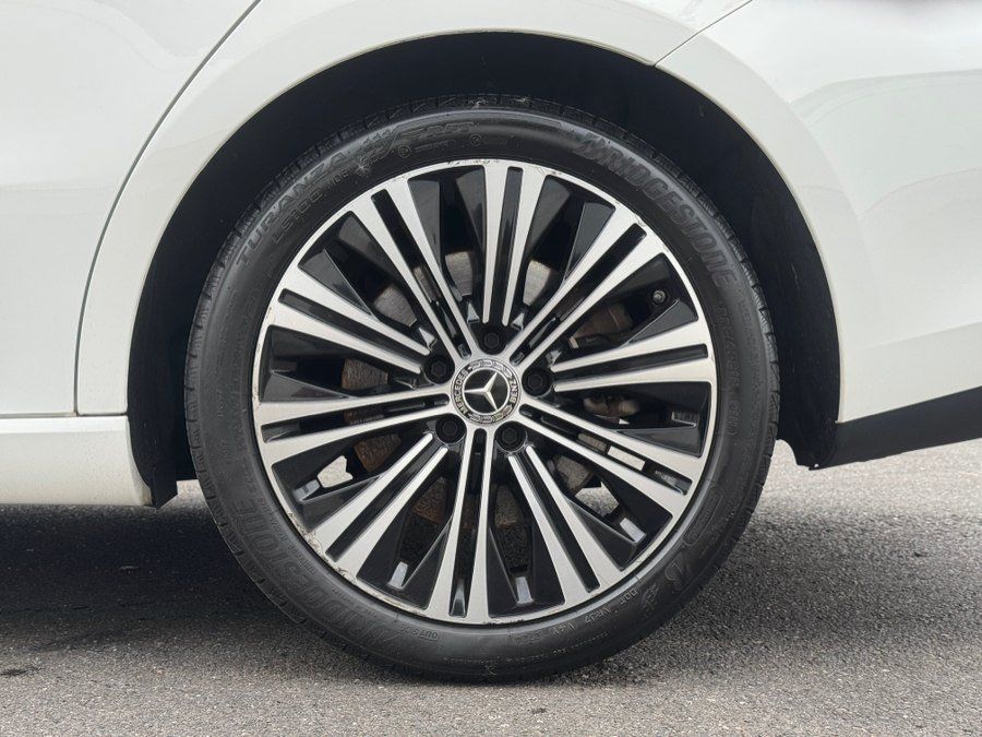 Used 2023 Mercedes-Benz CLA 250 4MATIC image 18