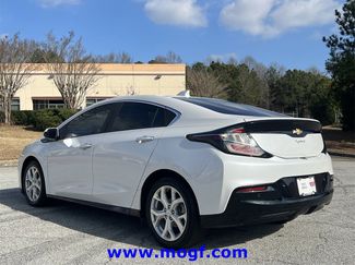 Used 2018 Chevrolet Volt Premier w/ Driver Confidence Package video 2
