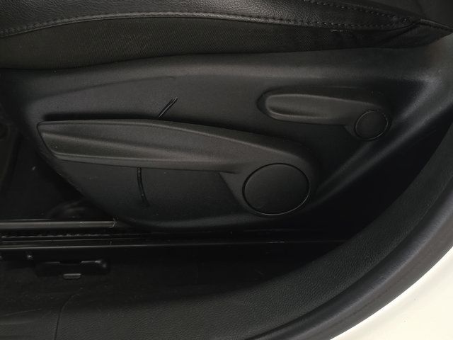 Used 2019 Jeep Compass Latitude w/ Cold Weather Group AWD/4WD image 13