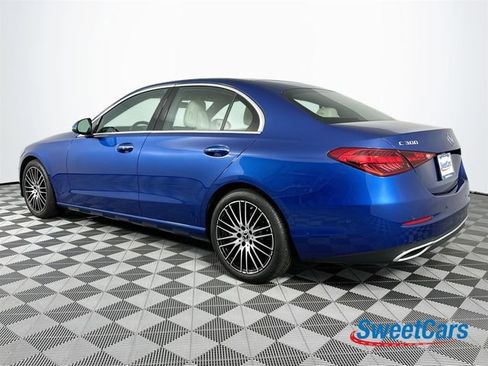 Used 2024 Mercedes-Benz C 300 4MATIC Sedan image 5